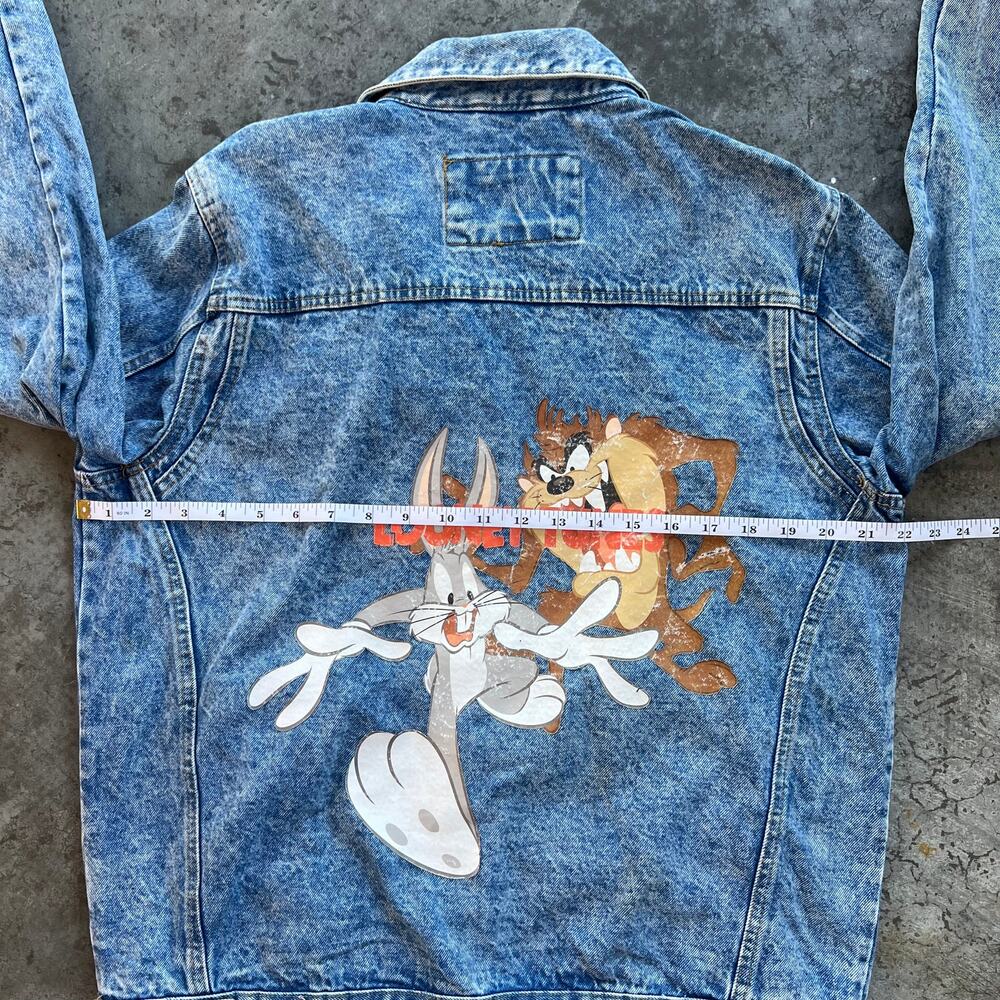 Members Only x Looney Tunes Acid Wash Denim Jacket Size Medium - Picture 8 of 10